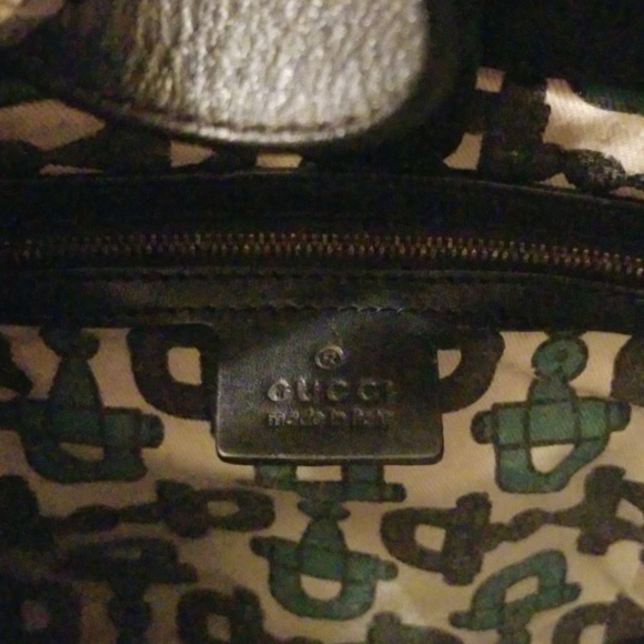 GUCCI Guccissima Embossed Leather Hobo Bag - Picture 6 of 7